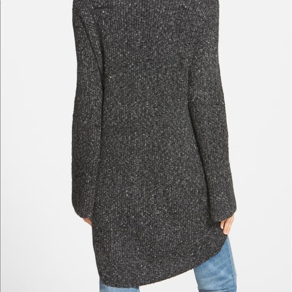 Hinge Bell Sleeve Cardigan EUC - Picture 7 of 7